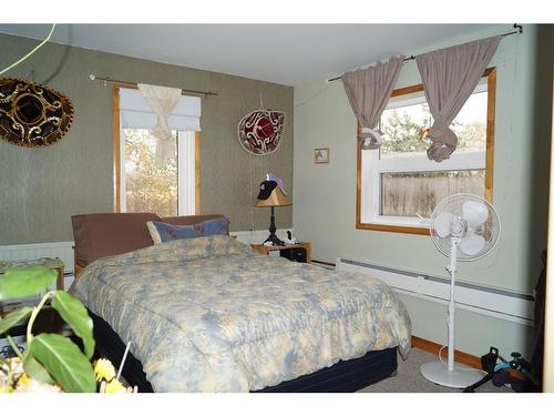 53021A Township Rd 37-2, Rural Clearwater County, AB - Indoor Photo Showing Bedroom