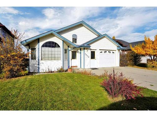 5834 65 Avenue, Rocky Mountain House, AB - Outdoor