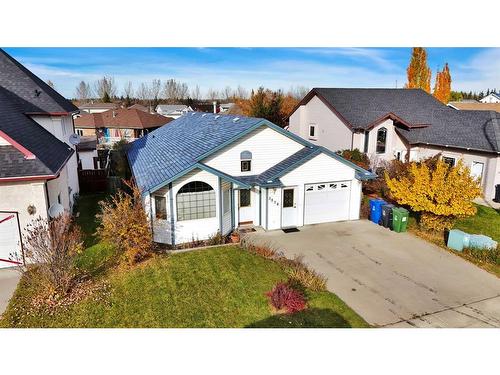 5834 65 Avenue, Rocky Mountain House, AB - Outdoor