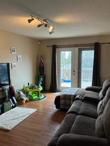 5117 52 Street, Rocky Mountain House, AB - Indoor Photo Showing Living Room