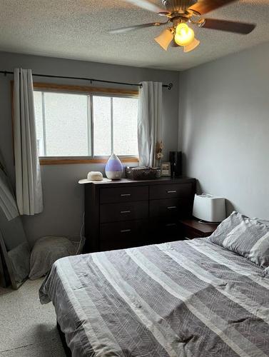 5117 52 Street, Rocky Mountain House, AB - Indoor Photo Showing Bedroom