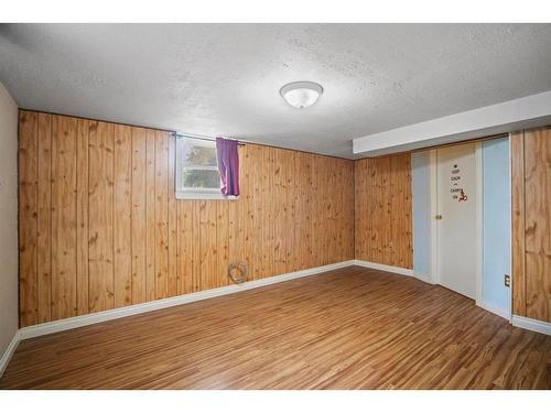 5406 49 Avenue, Camrose, AB - Indoor Photo Showing Other Room