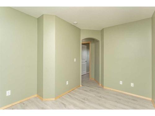 723-31 Jamieson Avenue, Red Deer, AB - Indoor Photo Showing Other Room