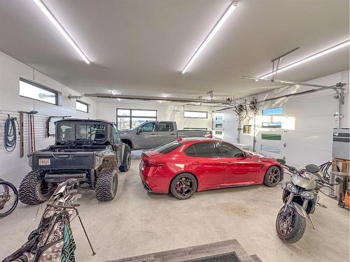 141 Lakeshore Drive, Rural Camrose County, AB - Indoor Photo Showing Garage