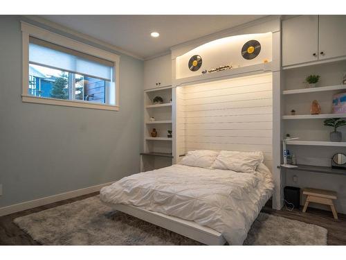 141 Lakeshore Drive, Rural Camrose County, AB - Indoor Photo Showing Bedroom