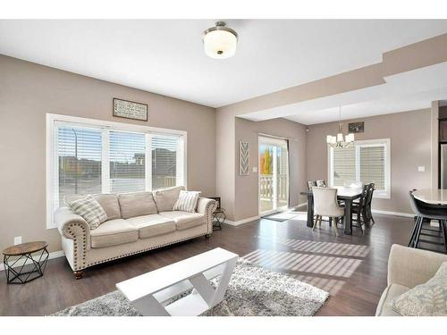 162 Voisin Close, Red Deer, AB - Indoor Photo Showing Living Room