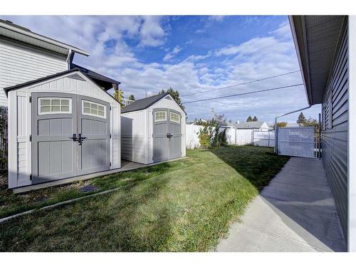 5516 35 Street, Red Deer, AB - Outdoor