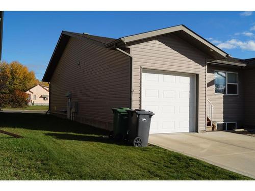 3-5311 57 Avenue, Ponoka, AB - Outdoor With Exterior