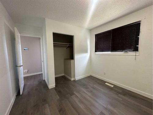 5421 51 Street, Camrose, AB - Indoor Photo Showing Other Room