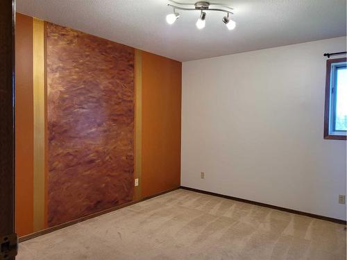 48516 Highway 22, Rural Brazeau County, AB - Indoor Photo Showing Other Room