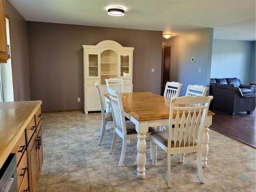 48516 Highway 22, Rural Brazeau County, AB - Indoor Photo Showing Dining Room