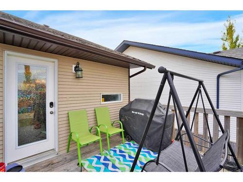 24 Long Close, Red Deer, AB - Outdoor With Exterior