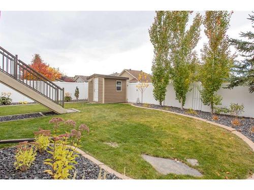 60 Illingworth Close, Red Deer, AB - Outdoor