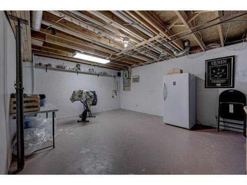 4615 44 Street, Red Deer, AB - Indoor Photo Showing Basement