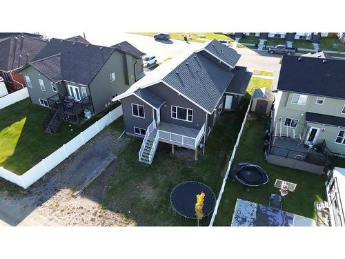 54 Metcalf Way, Lacombe, AB - Outdoor