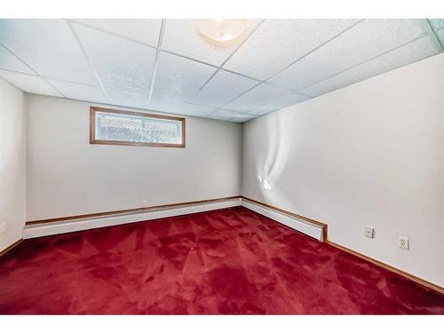 68 Payne Close, Red Deer, AB - Indoor Photo Showing Other Room