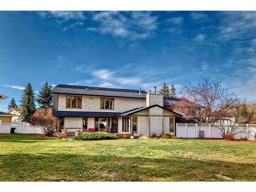 68 Payne Close, Red Deer, AB - Outdoor