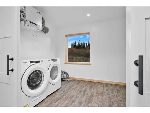 212 Nordegg Industrial Close, Nordegg, AB - Indoor Photo Showing Laundry Room