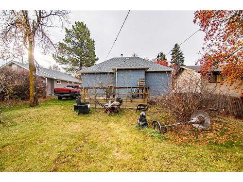 4822 51 Avenue, Bentley, AB - Outdoor With Deck Patio Veranda