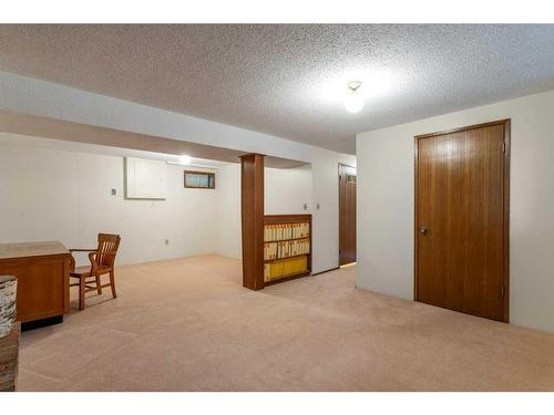 19 Melton Avenue, Spruce Grove, AB - Indoor