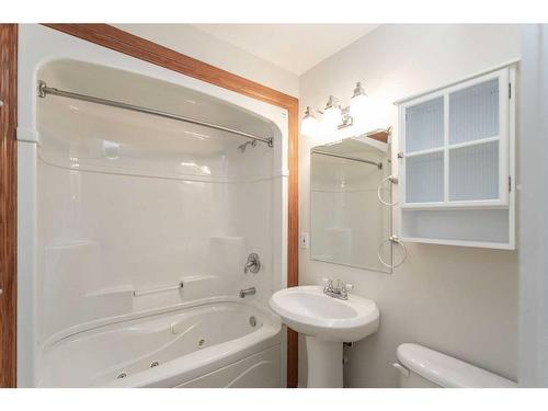 3509 39 Street, Red Deer, AB - Indoor Photo Showing Bathroom