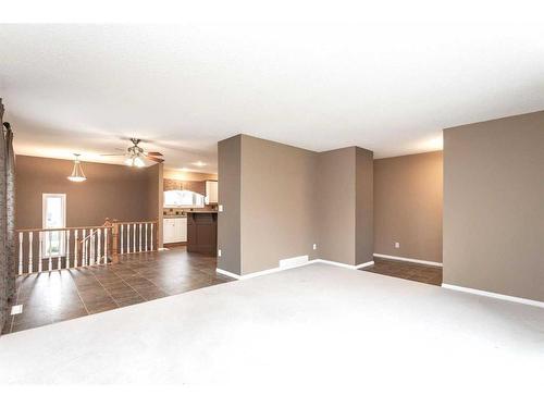 3509 39 Street, Red Deer, AB - Indoor Photo Showing Other Room