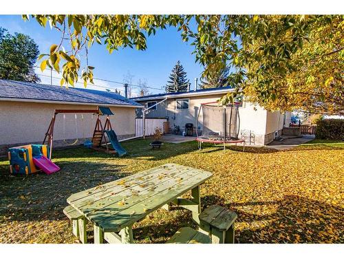 4319 55 Avenue, Olds, AB - Outdoor