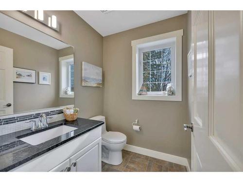 85-37411 Waskasoo Avenue, Rural Red Deer County, AB - Indoor Photo Showing Bathroom