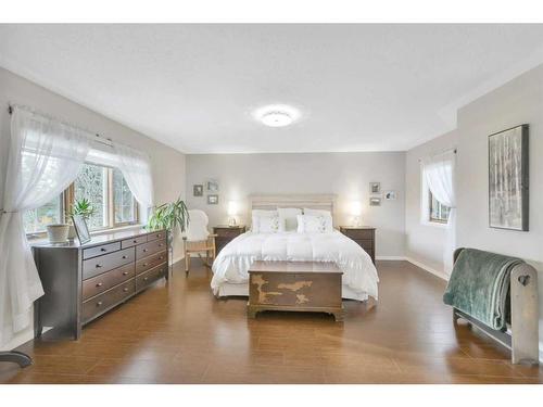 85-37411 Waskasoo Avenue, Rural Red Deer County, AB - Indoor Photo Showing Bedroom