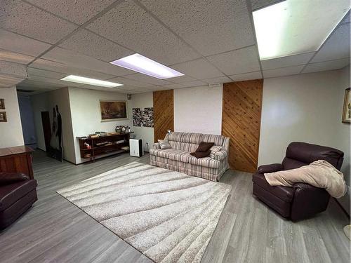 5611 46 Avenue West, Forestburg, AB - Indoor Photo Showing Basement