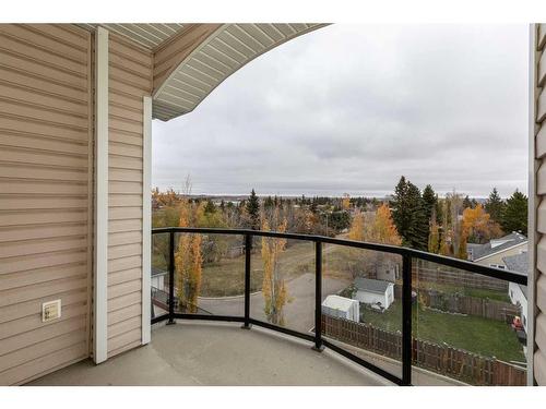 407-4707 50 Street, Sylvan Lake, AB - Outdoor With View With Exterior