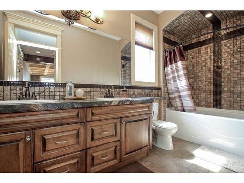 64 Cyprus Road, Blackfalds, AB - Indoor Photo Showing Bathroom