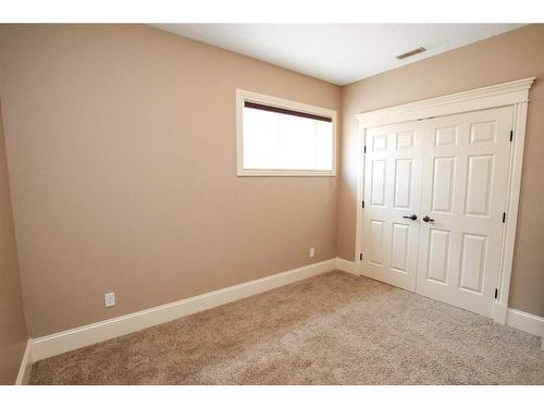 64 Cyprus Road, Blackfalds, AB - Indoor Photo Showing Other Room