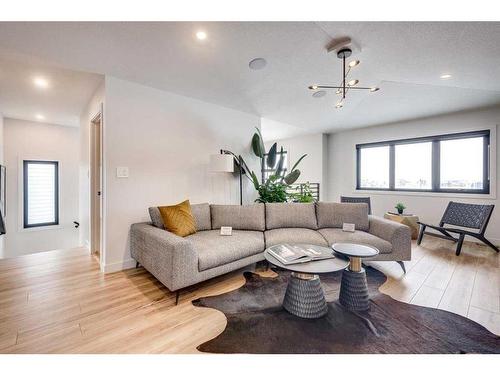 61 Thorkman Avenue, Red Deer, AB - Indoor Photo Showing Living Room