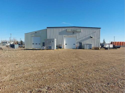 37-27123 Highway 597, Rural Lacombe County, AB 