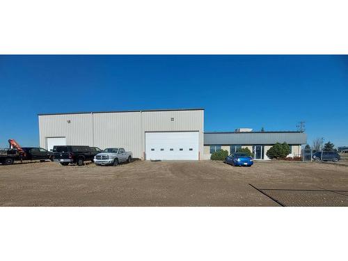 37-27123 Highway 597, Rural Lacombe County, AB 