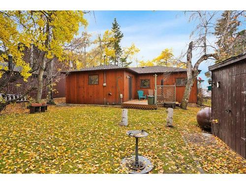 133 Birchcliff Road, Birchcliff, AB - Outdoor