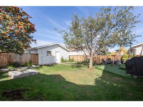 4508 43 Street, Sylvan Lake, AB - Outdoor With Backyard