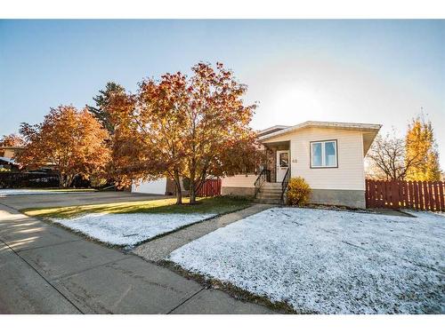 48 Brown Close, Red Deer, AB - Outdoor