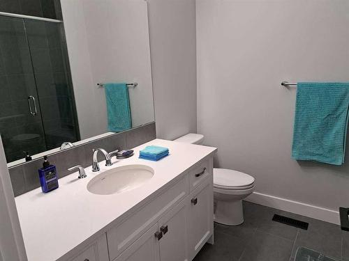 70 Cooperstown Court Sw, Airdrie, AB - Indoor Photo Showing Bathroom