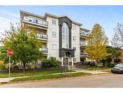 302-9905 81 Avenue NW Edmonton, AB T6E 1W5