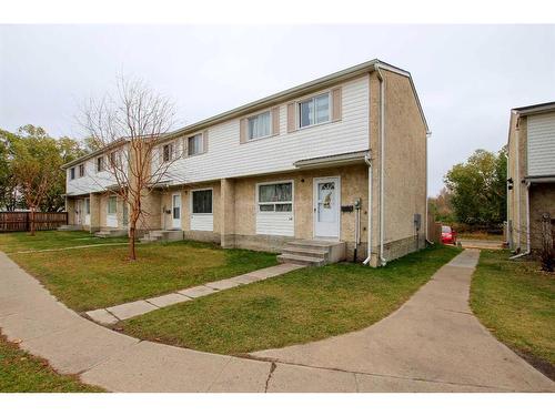 F4-35 Nash Street, Red Deer, AB - Outdoor With Facade