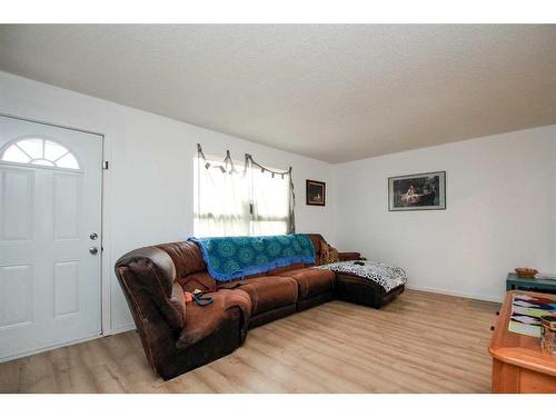 F4-35 Nash Street, Red Deer, AB - Indoor