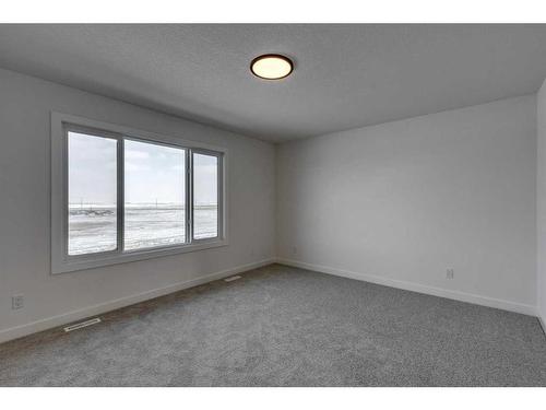 529 Grayling Bend, Rural Rocky View County, AB - Indoor Photo Showing Other Room