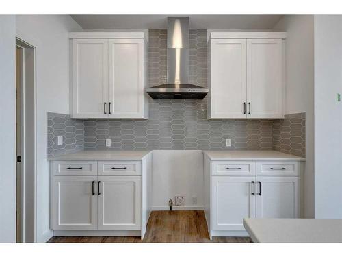 529 Grayling Bend, Rural Rocky View County, AB - Indoor Photo Showing Kitchen