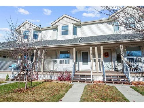 151-33 Donlevy Avenue, Red Deer, AB - Outdoor With Deck Patio Veranda With Facade