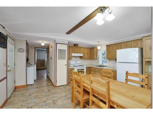 Rr 270, Rural Red Deer County, AB - Indoor Photo Showing Kitchen With Double Sink