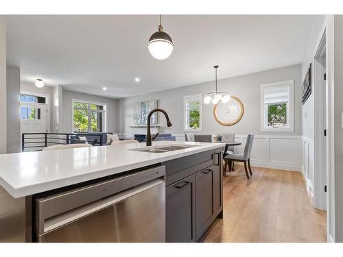 2-5324 49 Avenue, Lacombe, AB - Indoor Photo Showing Kitchen With Double Sink