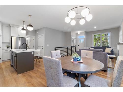 2-5324 49 Avenue, Lacombe, AB - Indoor Photo Showing Dining Room