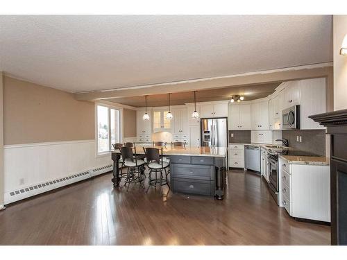 402-4326 Michener Drive, Red Deer, AB - Indoor